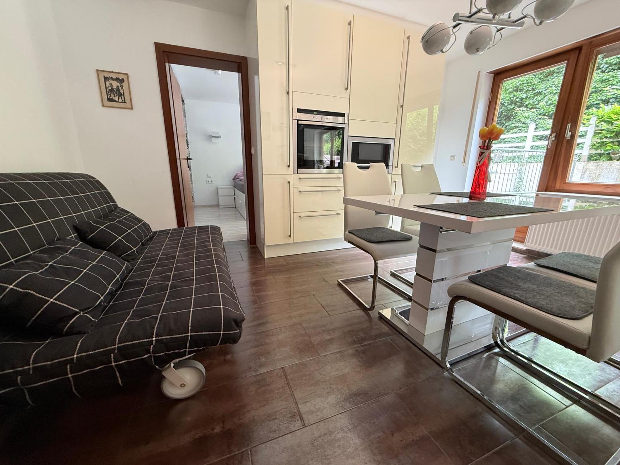 Wunderschoenes 2 Zimmer Apartment Zentrum Goldstadt Pforzheim Eksteriør billede